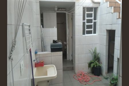 Casa à venda com 190m², 3 quartos e sem vaga