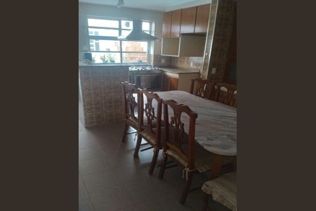 Casa à venda com 190m², 3 quartos e sem vaga