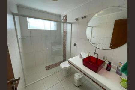 Casa à venda com 164m², 3 quartos e 3 vagas