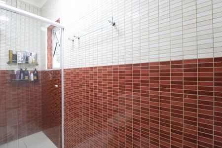 Casa à venda com 220m², 3 quartos e 1 vagaBanheiro da Suíte