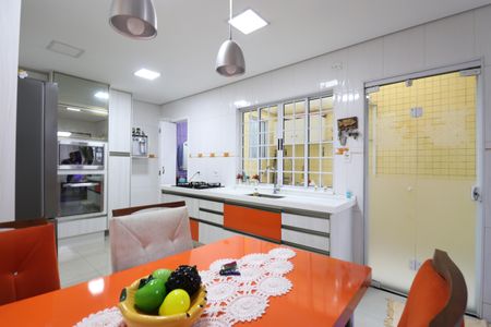 Casa à venda com 220m², 3 quartos e 1 vagaCozinha