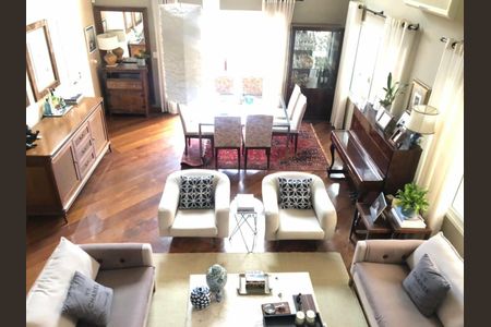 Casa de condomínio à venda com 499m², 4 quartos e 4 vagas
