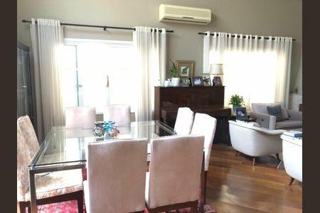 Casa de condomínio à venda com 499m², 4 quartos e 4 vagas