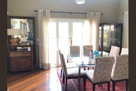Casa de condomínio à venda com 499m², 4 quartos e 4 vagas