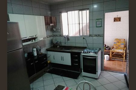 Casa à venda com 121m², 3 quartos e 2 vagas
