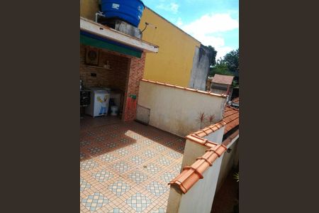 Casa à venda com 121m², 3 quartos e 2 vagas