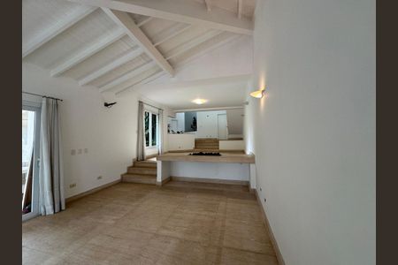 Casa de condomínio à venda com 1200m², 4 quartos e 4 vagas Casa de condomínio à venda com 1200m², 4 quartos e 4 vagasSala