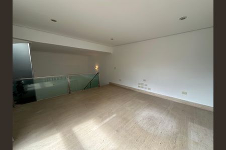 Casa de condomínio à venda com 1200m², 4 quartos e 4 vagas Casa de condomínio à venda com 1200m², 4 quartos e 4 vagasSala de TV