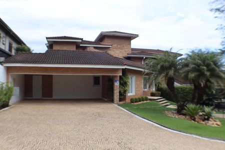Casa de condomínio à venda com 1200m², 4 quartos e 4 vagas Casa de condomínio à venda com 1200m², 4 quartos e 4 vagasGaragem