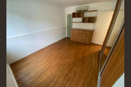 Casa à venda com 425m², 4 quartos e 4 vagas