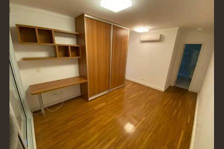 Casa à venda com 425m², 4 quartos e 4 vagas