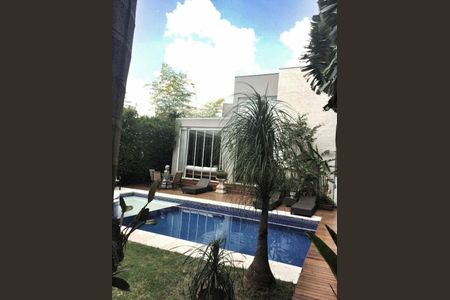 Casa de condomínio à venda com 650m², 4 quartos e 5 vagas