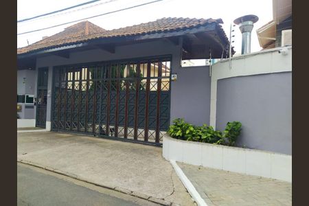 Casa de condomínio à venda com 409m², 4 quartos e 3 vagas