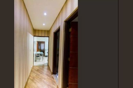 Casa de condomínio à venda com 280m², 4 quartos e 2 vagas