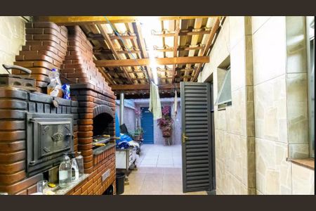 Casa de condomínio à venda com 280m², 4 quartos e 2 vagas