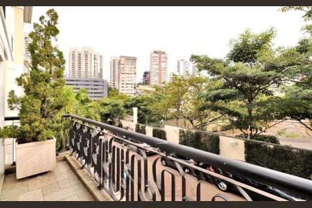 Casa de condomínio à venda com 400m², 4 quartos e 4 vagas