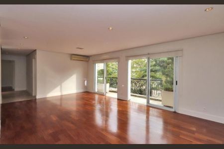 Casa de condomínio à venda com 400m², 4 quartos e 4 vagas