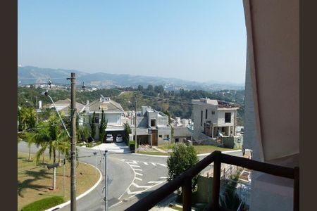 Casa de condomínio à venda com 360m², 3 quartos e 4 vagas
