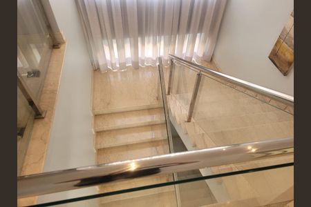 Casa de condomínio à venda com 800m², 4 quartos e 3 vagas