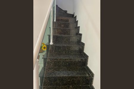 Casa de condomínio à venda com 60m², 2 quartos e 2 vagas