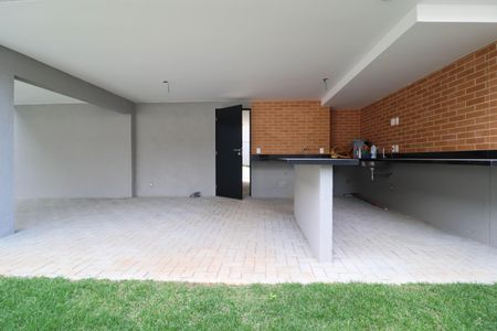 Casa de condomínio à venda com 276m², 3 quartos e 3 vagas Casa de condomínio à venda com 276m², 3 quartos e 3 vagasÁrea gourmet