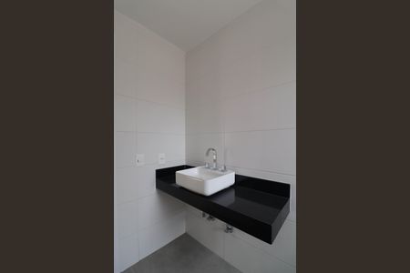 Casa de condomínio à venda com 276m², 3 quartos e 3 vagas Casa de condomínio à venda com 276m², 3 quartos e 3 vagasBanheiro