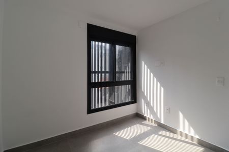 Casa de condomínio à venda com 276m², 3 quartos e 3 vagas Casa de condomínio à venda com 276m², 3 quartos e 3 vagasQuarto 1