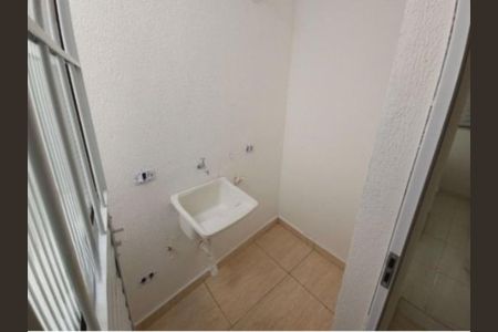 Casa de condomínio à venda com 35m², 1 quarto e sem vaga
