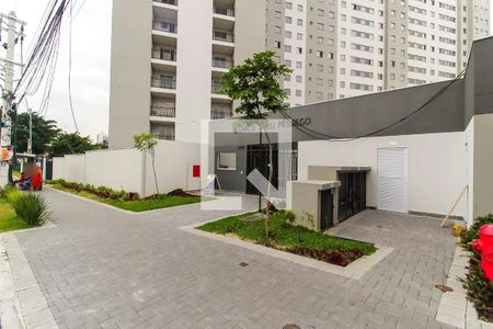 Apartamento à venda com 43m², 2 quartos e sem vaga Apartamento à venda com 43m², 2 quartos e sem vagaFachada