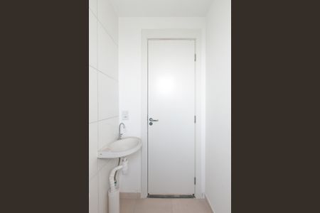 Apartamento à venda com 43m², 2 quartos e sem vaga Apartamento à venda com 43m², 2 quartos e sem vagaBanheiro
