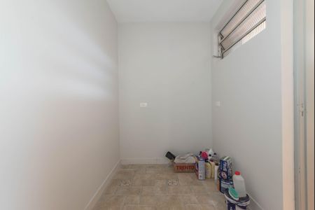 Casa à venda com 157m², 3 quartos e 2 vagas Casa à venda com 157m², 3 quartos e 2 vagasCozinha