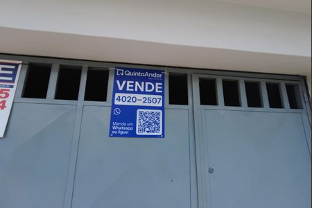 Casa à venda com 157m², 3 quartos e 2 vagasPlaquinha