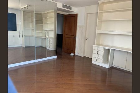 Apartamento à venda com 479m², 3 quartos e 4 vagas