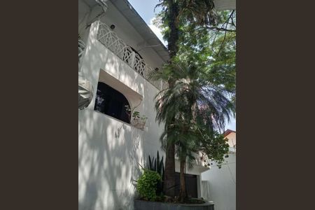 Casa à venda com 980m², 6 quartos e 7 vagas