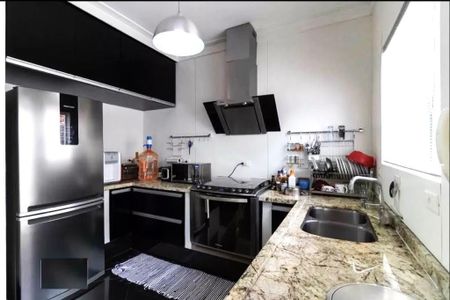 Casa à venda com 200m², 4 quartos e 2 vagas