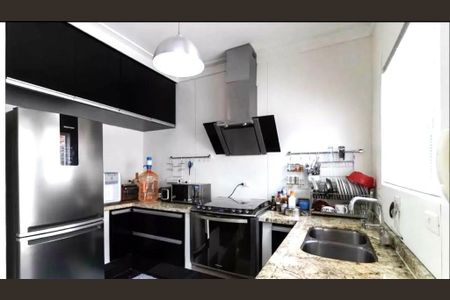 Casa à venda com 200m², 4 quartos e 2 vagas