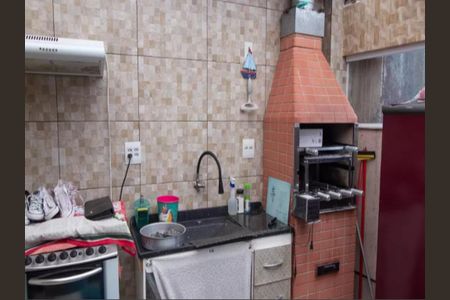 Casa à venda com 140m², 2 quartos e 1 vaga
