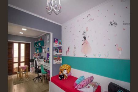 Casa à venda com 140m², 2 quartos e 1 vaga