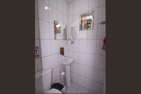 Casa à venda com 140m², 2 quartos e 1 vaga