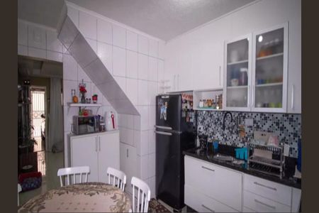 Casa à venda com 140m², 2 quartos e 1 vaga