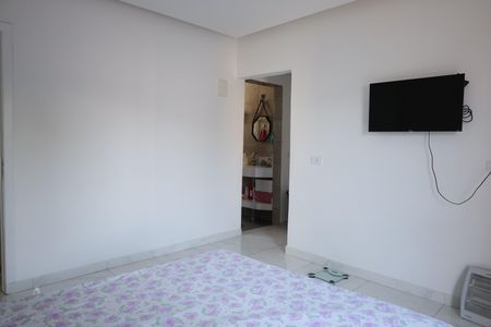 Casa à venda com 110m², 3 quartos e 2 vagasSuíte 