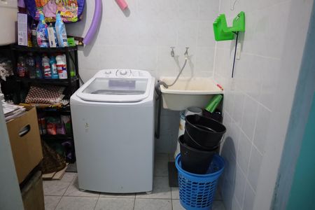 Casa à venda com 110m², 3 quartos e 2 vagasÁrea de Serviço