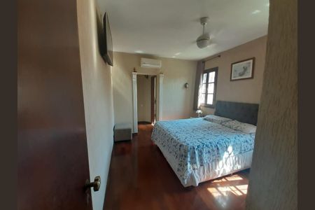 Casa à venda com 255m², 2 quartos e 2 vagas Casa à venda com 255m², 2 quartos e 2 vagasWhatsApp Image 2024-02-21 at 13.32