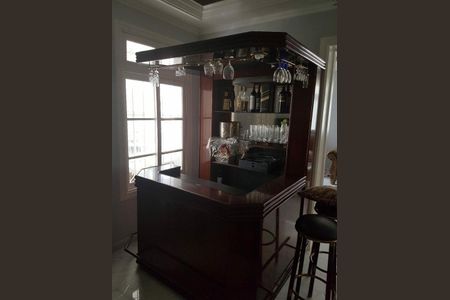 Casa à venda com 450m², 4 quartos e 2 vagas