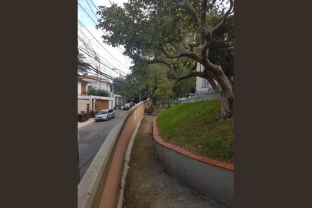 Casa à venda com 450m², 4 quartos e 2 vagas