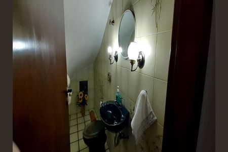 Casa à venda com 150m², 3 quartos e 2 vagas