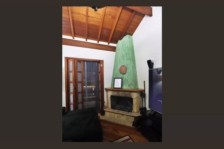 Casa à venda com 360m², 3 quartos e 2 vagas