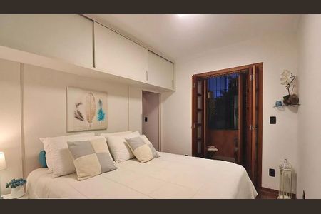 Casa à venda com 360m², 3 quartos e 2 vagas