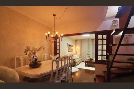 Casa à venda com 360m², 3 quartos e 2 vagas