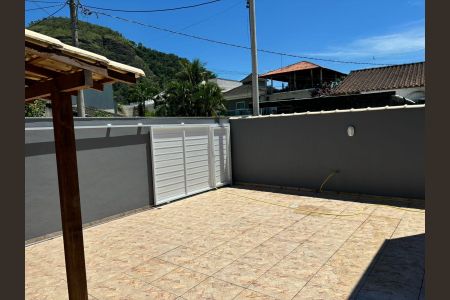 Casa à venda com 160m², 3 quartos e 2 vagas